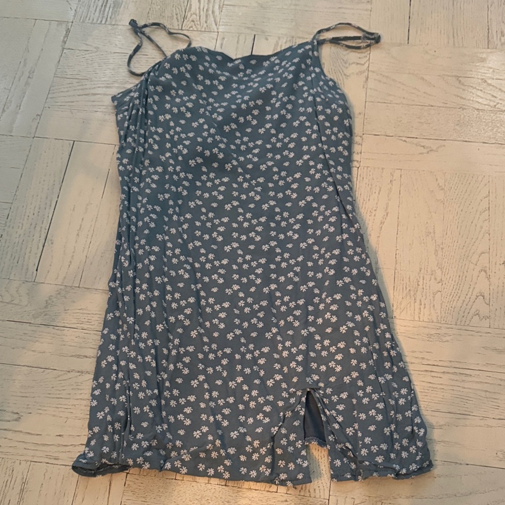 Kendall & Kylie Blue Floral Mini Dress